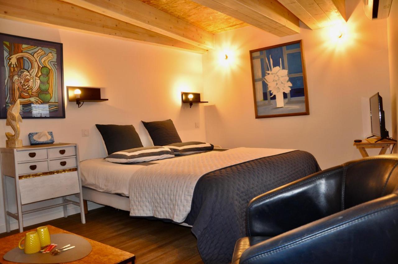 Les Chambres Tropeziennes ซานารี-ซูร์-แมร์ ภายนอก รูปภาพ